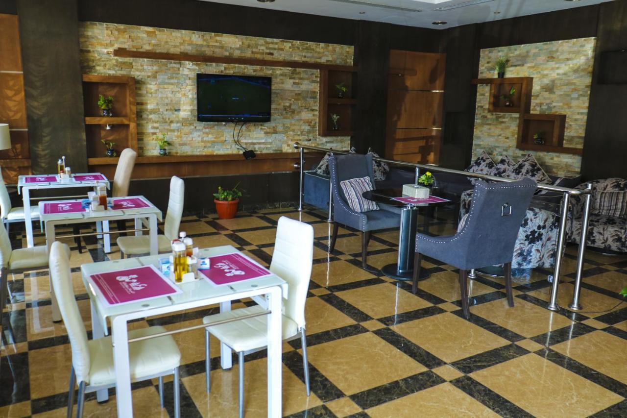 Diyafat Al Saada Serviced Apartments - Ishbillia Rijád Exteriér fotografie