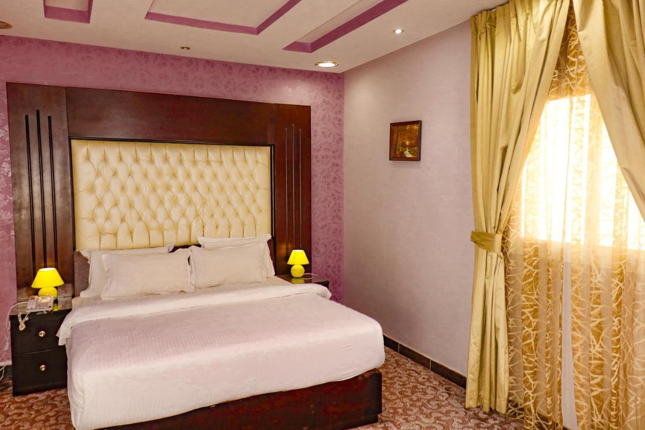 Diyafat Al Saada Serviced Apartments - Ishbillia Rijád Exteriér fotografie